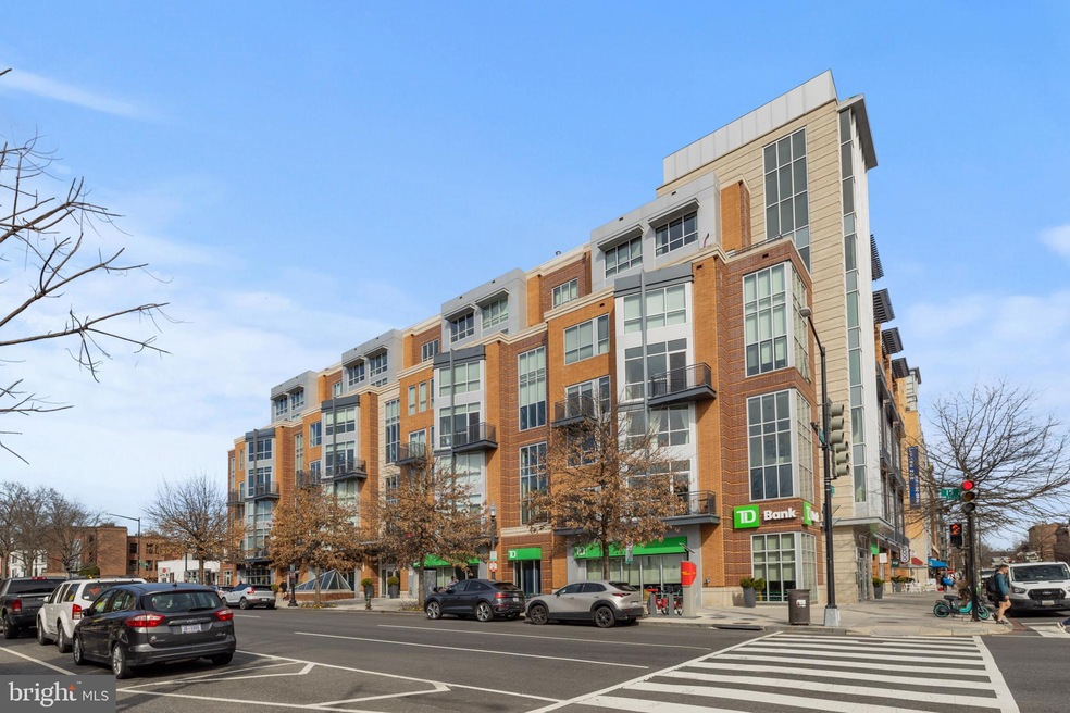 Metropole unit 606, Washington, DC 20005 - photo 1