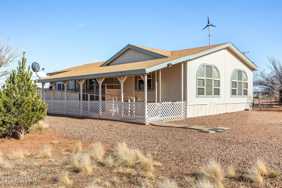 4535SpringerCir-Snowflake-AZ-2