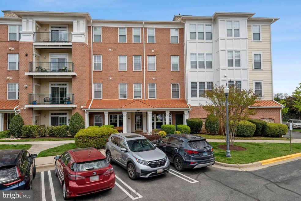 130 Chevy Chase St unit 205, Gaithersburg, MD 20878 - photo 1