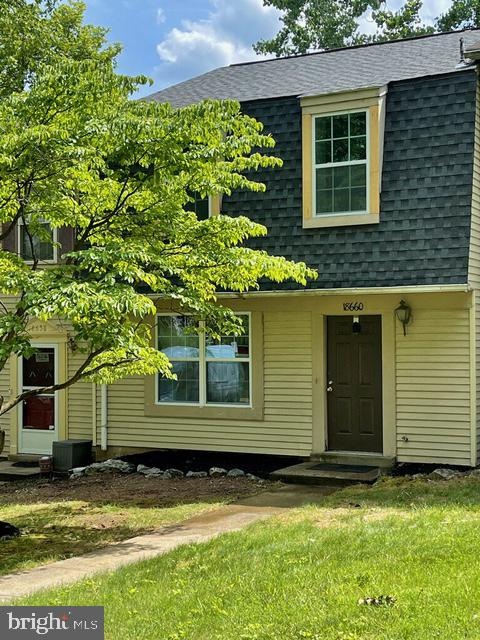 18660 Winding Creek Place, Germantown, MD 20874 - photo 1