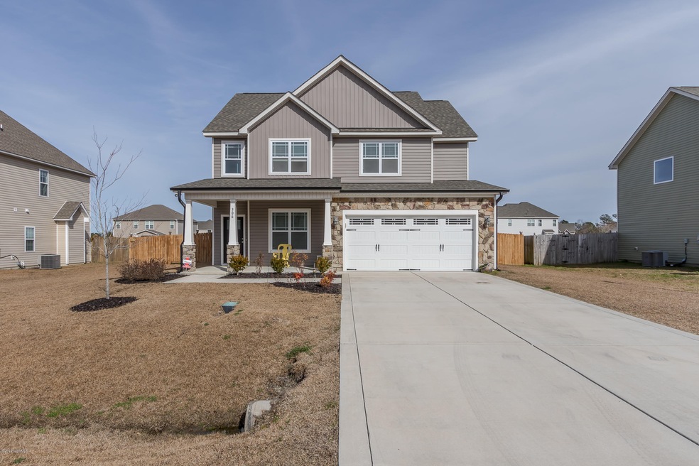 306 Catamaran Rd
