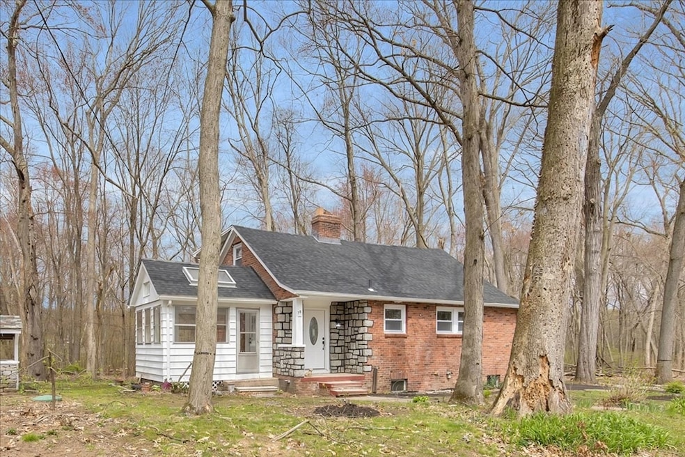 78 Lincoln St, West Springfield, MA 01089 - photo 1