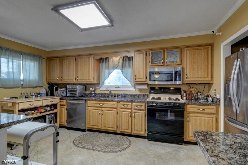 3 Rutgers Way, Hopatcong, NJ 07843 - photo 1