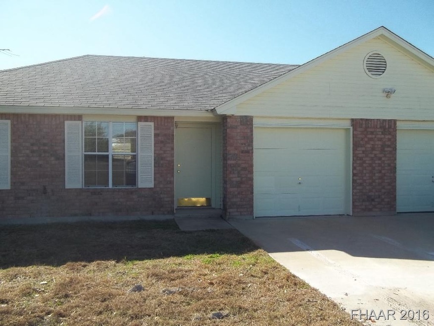 139/141 Armadillo Ln, Copperas Cove, TX 76522 - photo 1