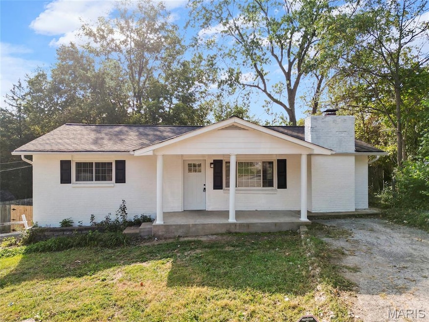 5916 Roger Rd, House Springs, MO 63051 - photo 1