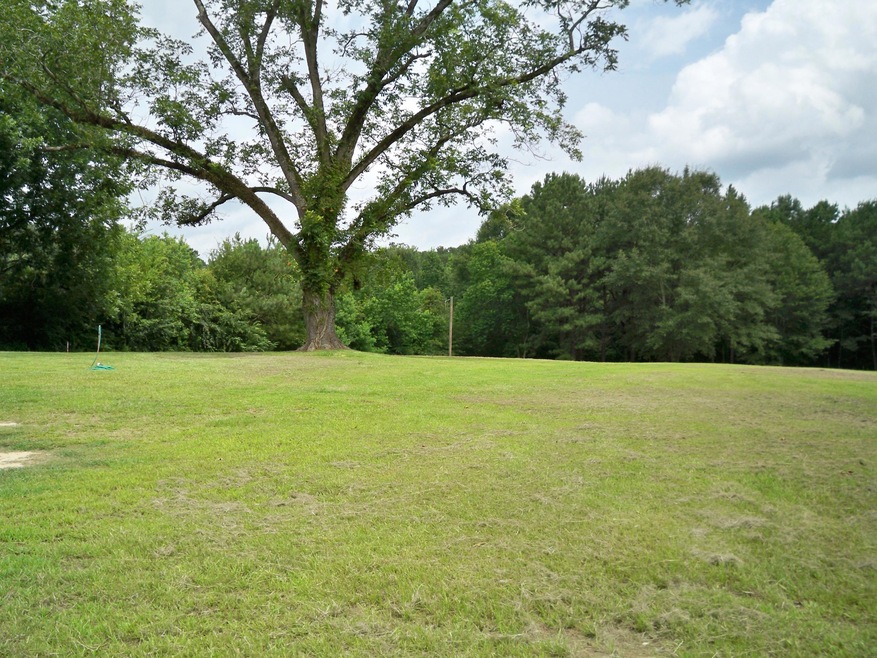 137 Maxey Rd, Laurel, MS 39443 - photo 1