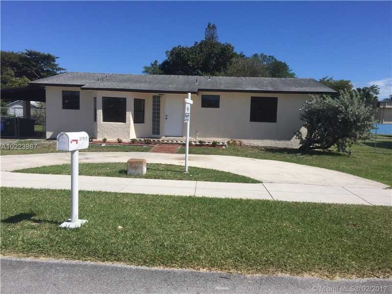 21517 SW 109th Ct, Cutler Bay, FL 33189 - photo 1