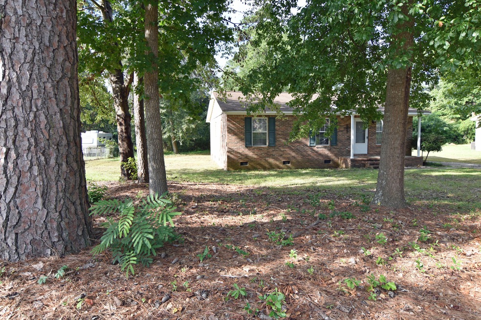1905 Colony Park Rd, Augusta, GA 30909 - photo 1