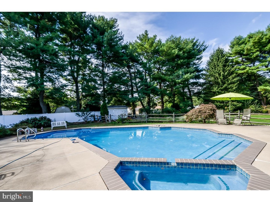 509 Adams Ln, Southampton, NJ 08088 - photo 1