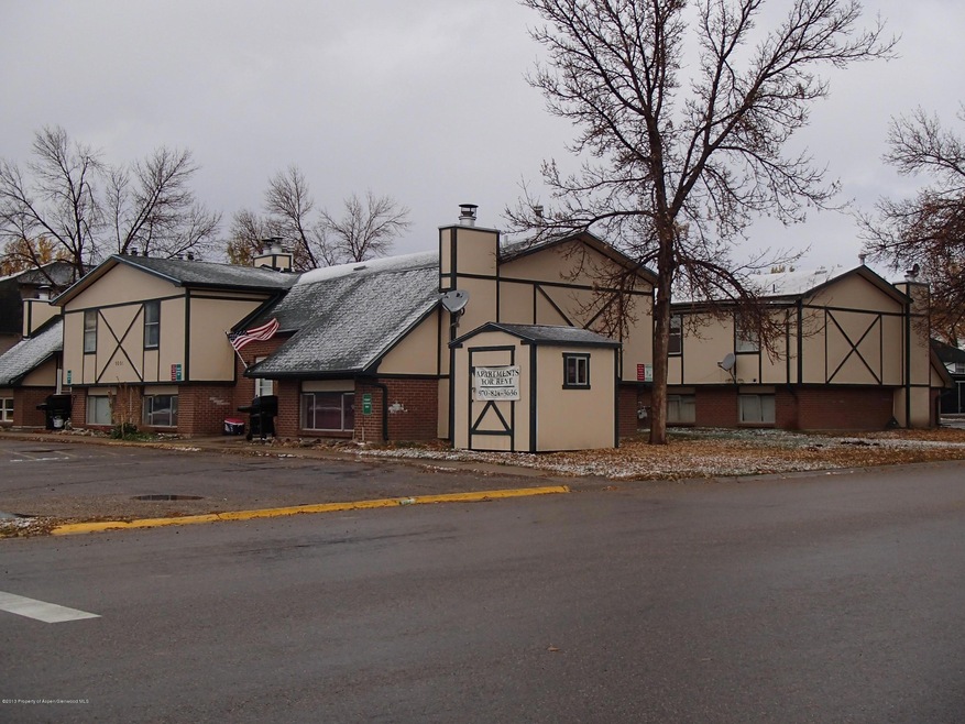 622 Ledford St unit 1101 W. 6th St., Craig, CO 81625 - photo 1