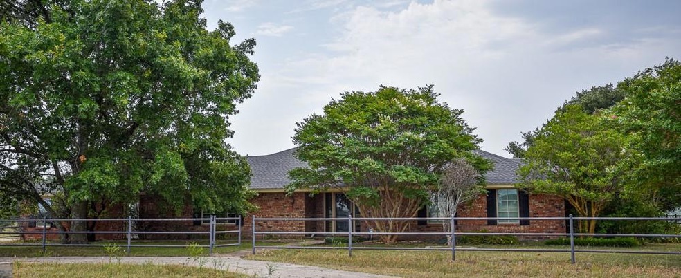 3598 E Highway 380, Decatur, TX 76234 - photo 1