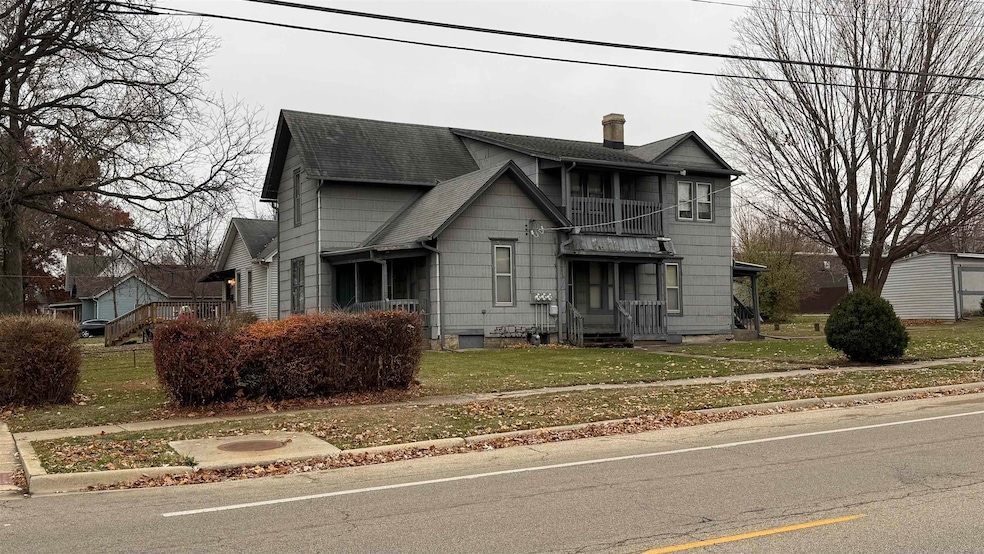 1103 West St, Rockford, IL 61102 - photo 1