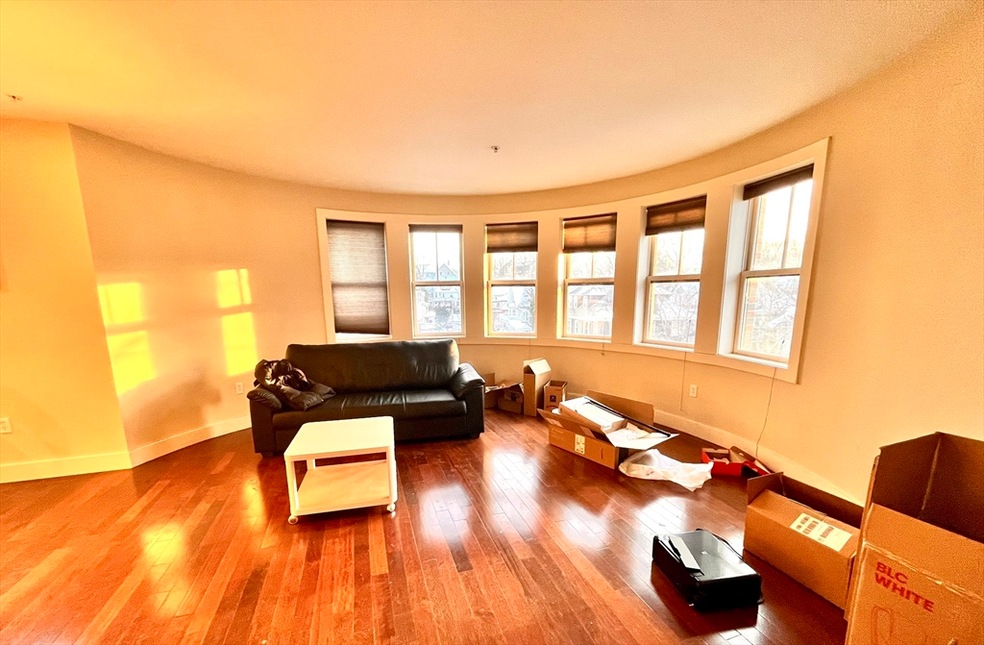 533 Cambridge St unit 301, Allston, MA 02134 - photo 1