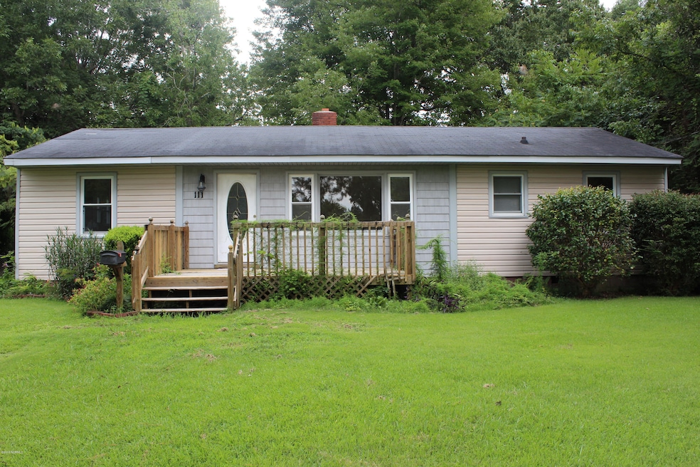 111 Dogwood Dr, Jacksonville, NC 28540 - photo 1