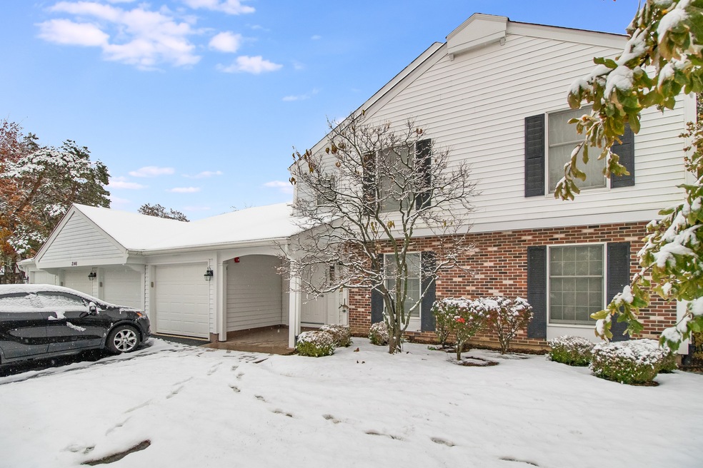 2146 Sunderland Ct unit 101A, Naperville, IL 60565 - photo 1