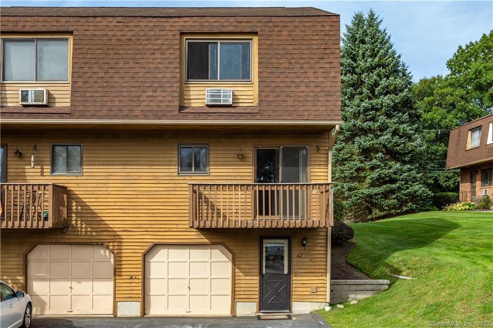 895 Matthews St unit 62, Bristol, CT 06010 - photo 1