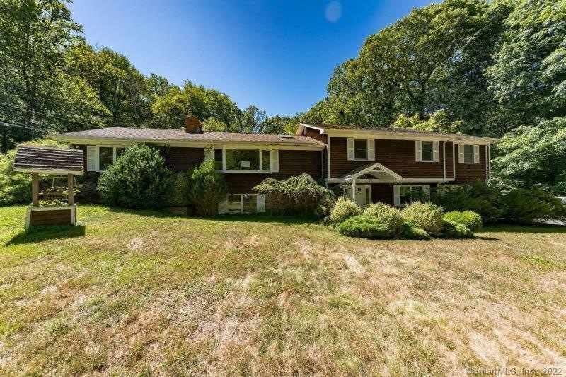 24 Hackberry Hill Rd, Weston, CT 06883 - photo 1