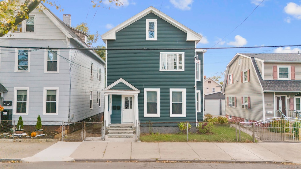 Under Contract $560,000