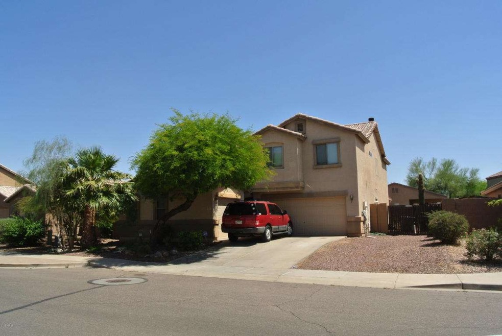 8427 W Whyman Ave, Tolleson, AZ 85353 - photo 1