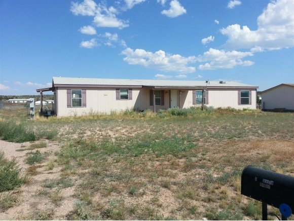24205 N Cleveland St, Paulden, AZ 86334 - photo 1