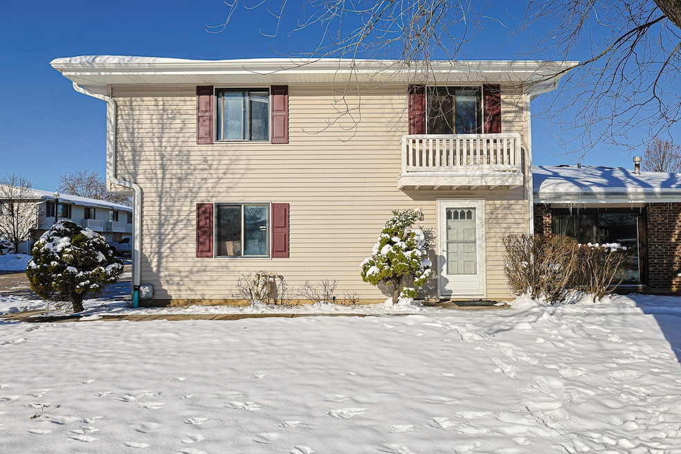 107 Tonset Ct unit 281, Schaumburg, IL 60193 - photo 1