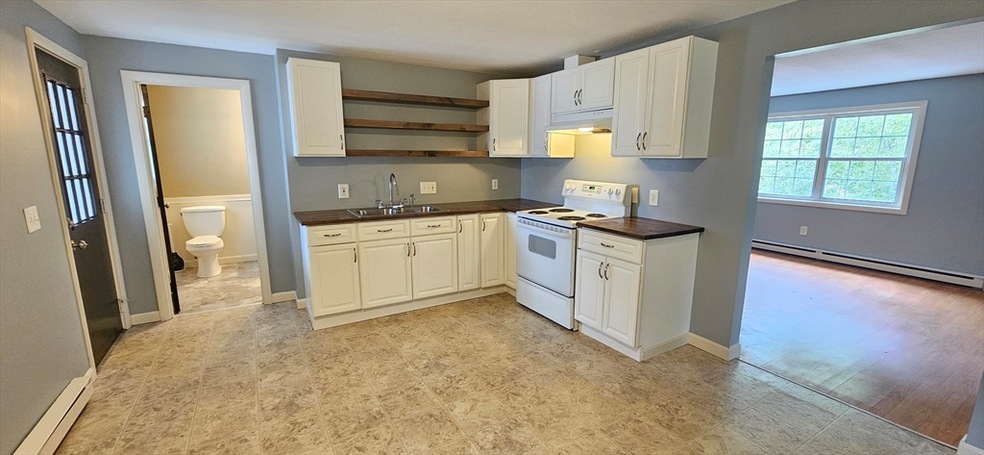 1 Wysocki Dr unit 9, Dudley, MA 01571 - photo 1