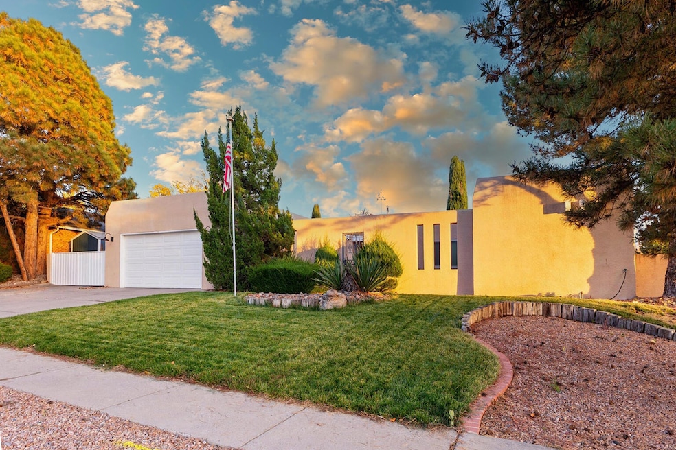 9208 Galaxia Way NE, Albuquerque, NM 87111 - photo 1