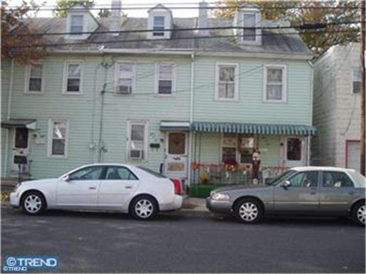 308 Essex St, Gloucester City, NJ 08030 - photo 1