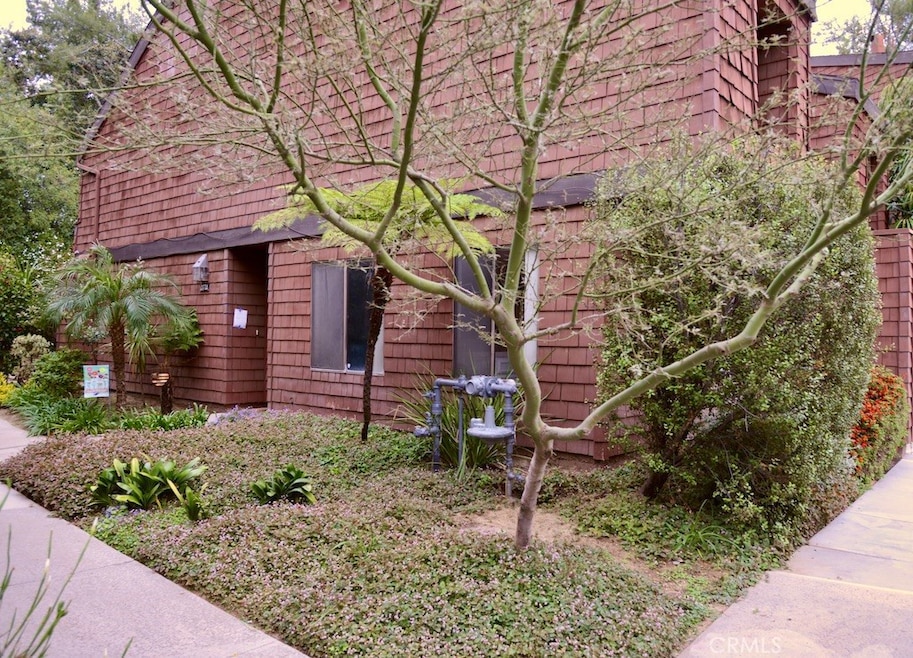 Sold $600,000 • Co-Listing Agent