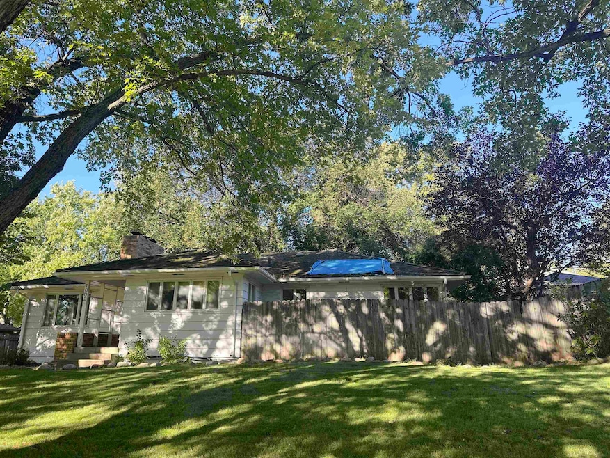 1002 N 2nd St unit 1002 N. 2nd St., Bismarck, ND 58501 - photo 1