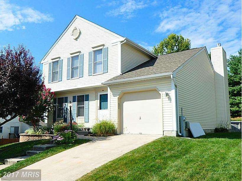 9502 Hallhurst Rd, Nottingham, MD 21236 - photo 1