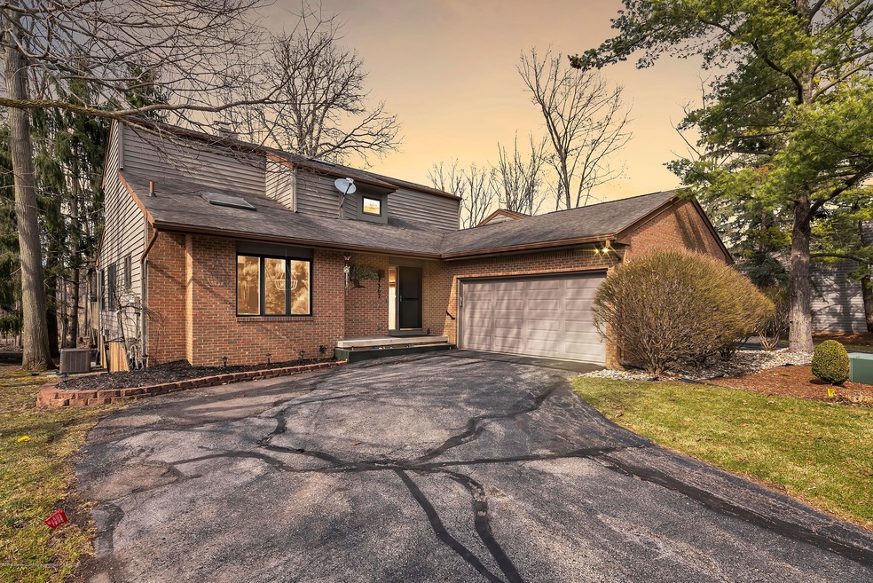 2362-Emerald-Forest-Circle-East-Lansing-
