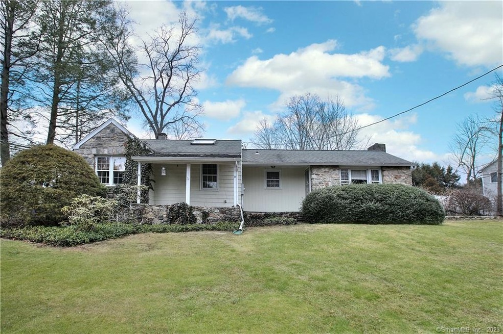 2 Clinton Ave, Westport, CT 06880 - photo 1