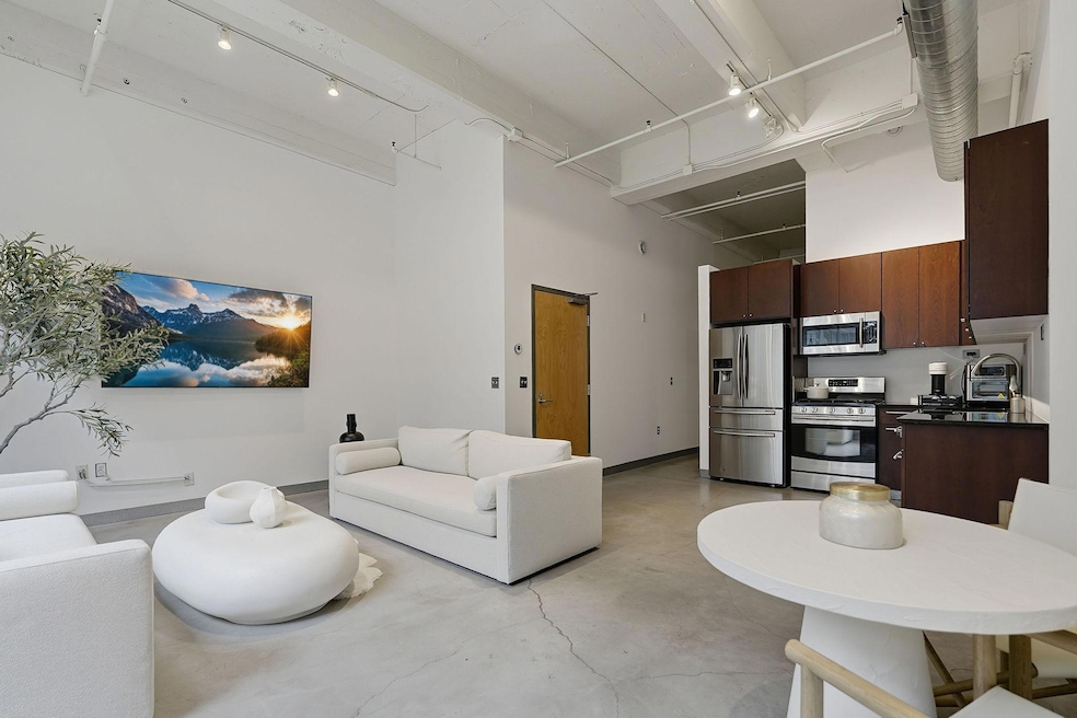 For Rent $2,100/month • Co-Listing Agent