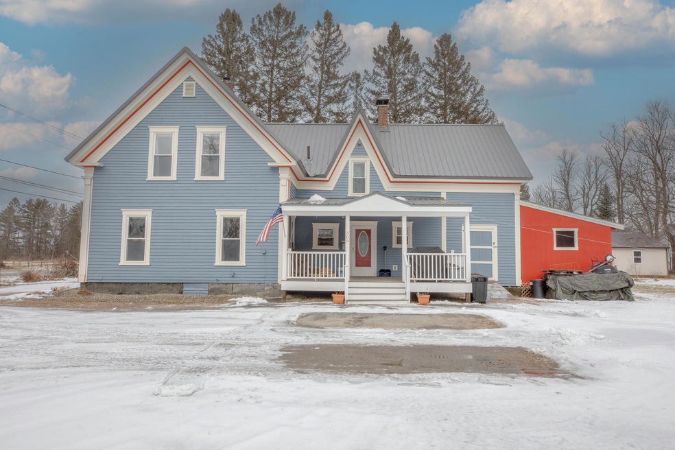 309 Main St, Lancaster, NH 03584 - photo 1