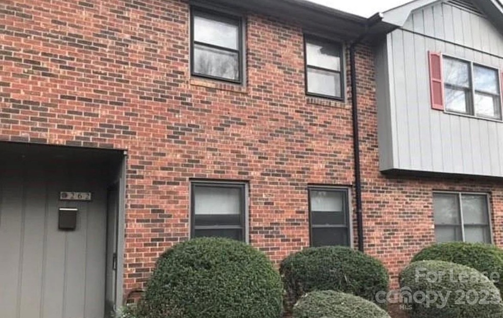 262 N Kelly St unit 262, Statesville, NC 28677 - photo 1