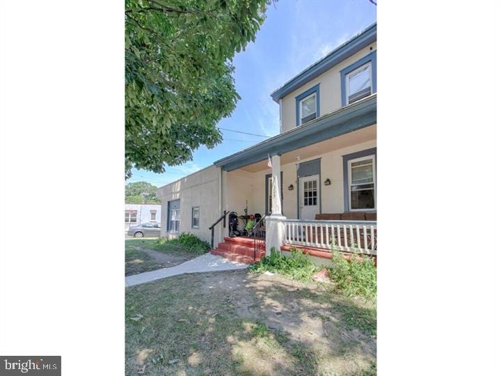 305 S Fairview St, Riverside, NJ 08075 - photo 1