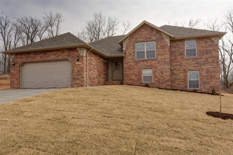 853 E Scenic View, Nixa, MO 65714 - photo 1