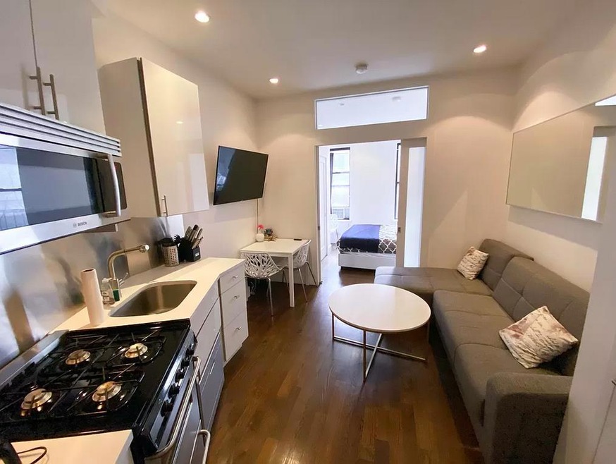 440 10th Ave unit 2-N, New York, NY 10001 - photo 1