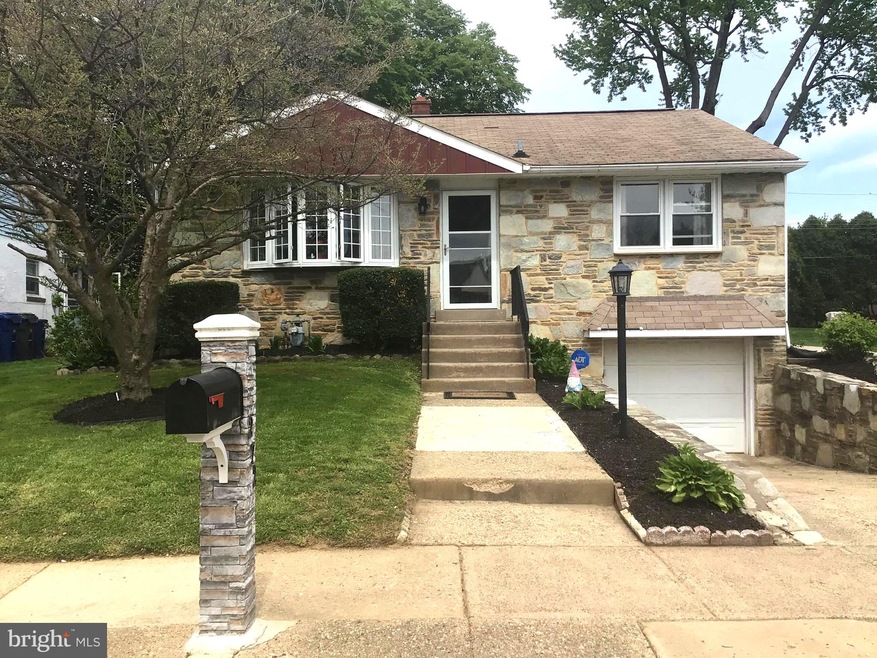 272 Perry St, Elkins Park, PA 19027 - photo 1