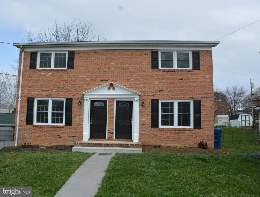 611 A W 13th St unit A, Front Royal, VA 22630 - photo 1