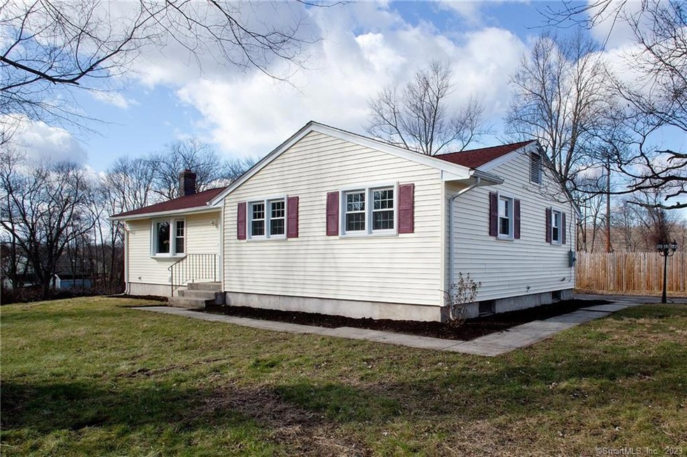 37 Washington Rd, Windsor, CT 06095 - photo 1