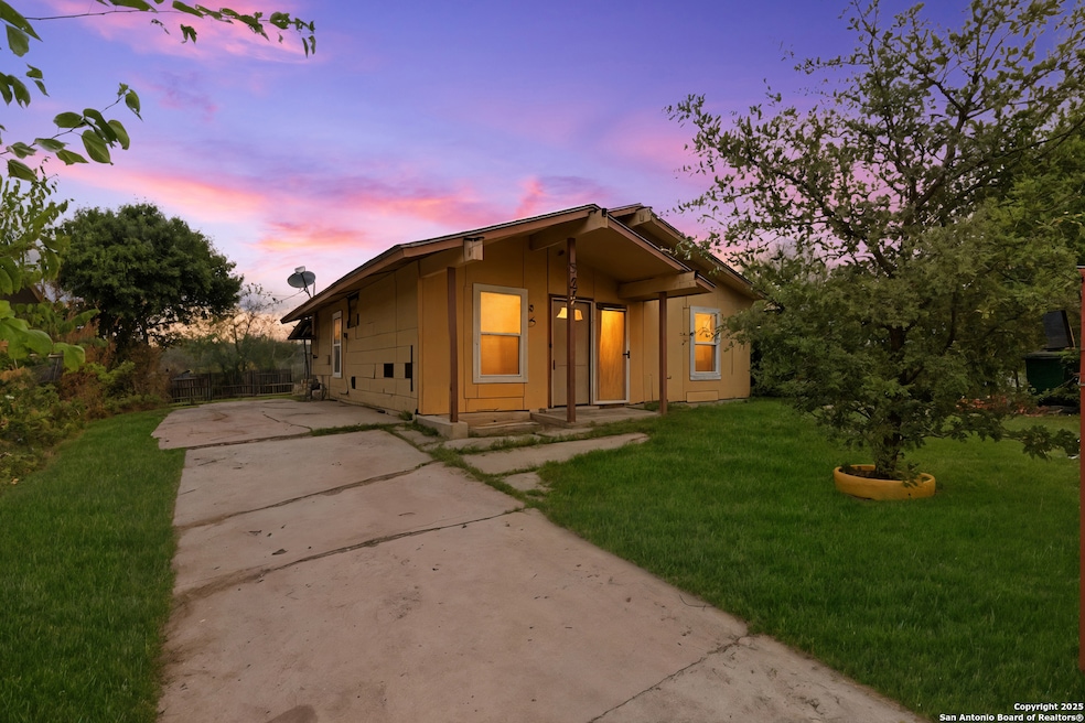 5131 Little Creek Dr, San Antonio, TX 78242 - photo 1