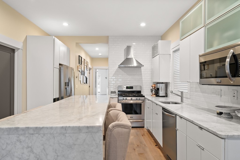 284 Princeton St unit 1, Boston, MA 02128 - photo 1