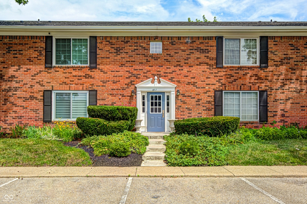 For Sale $105,000 • Co-Listing Agent