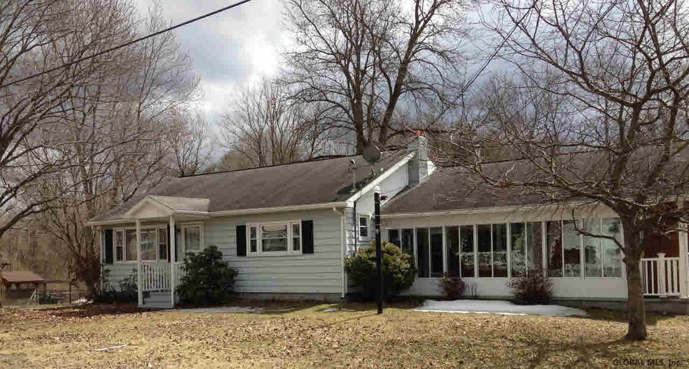 13 E State St, Glens Falls, NY 12801 - photo 1