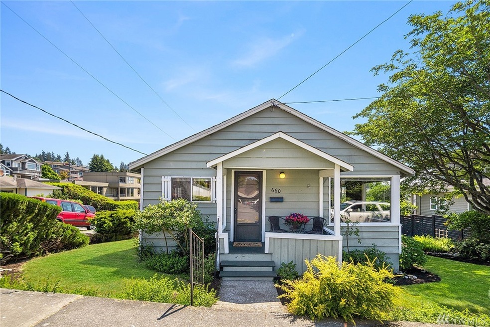 660 Dayton St, Edmonds, WA 98020 - photo 1
