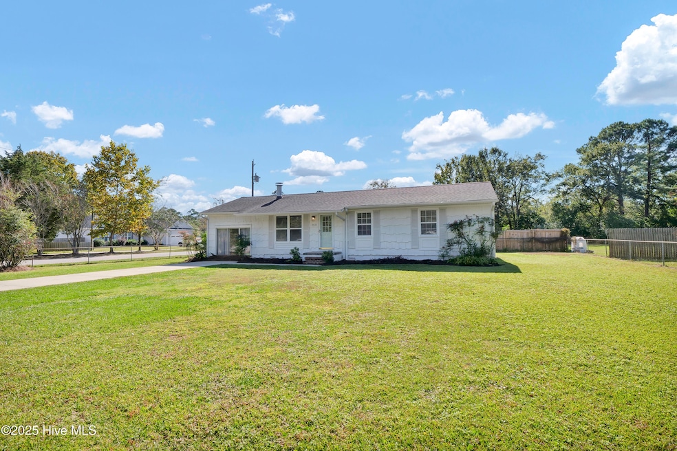 3521 Middle Sound Loop Rd, Wilmington, NC 28411 - photo 1