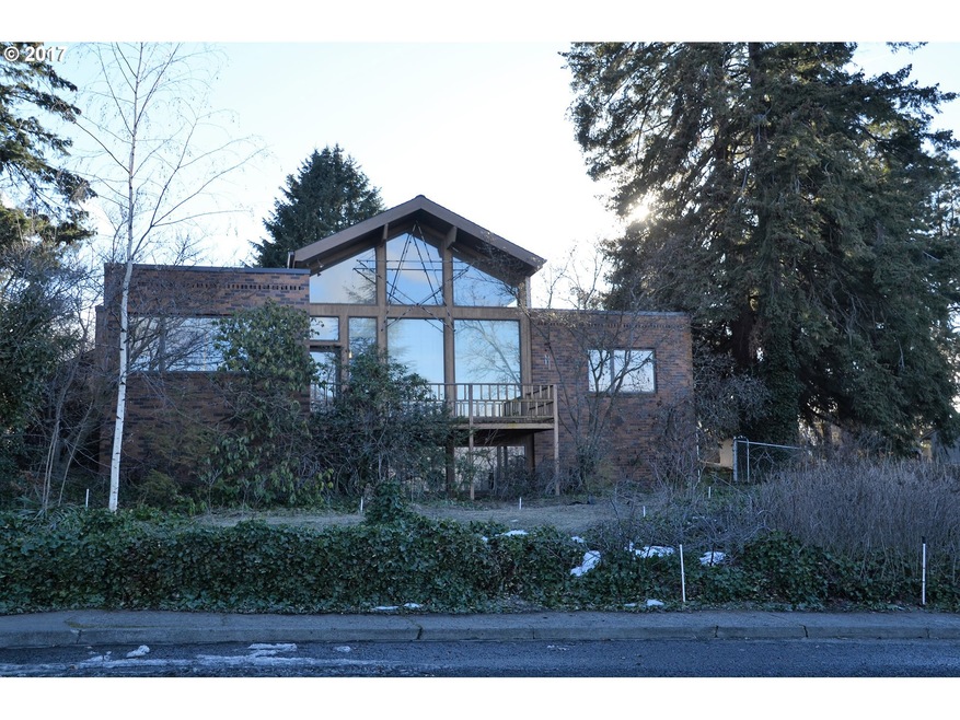 200 W Scenic Dr, the Dalles, OR 97058 - photo 1