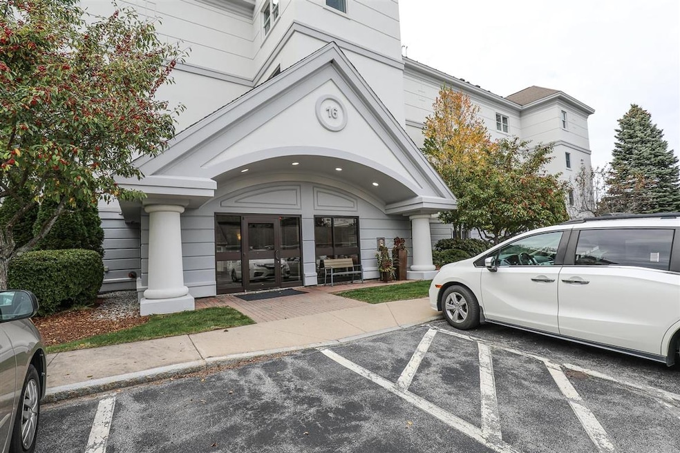 16 Mountain Laurels Dr unit U103, Nashua, NH 03062 - photo 1